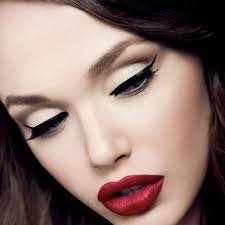 Makeup tips eyeliner